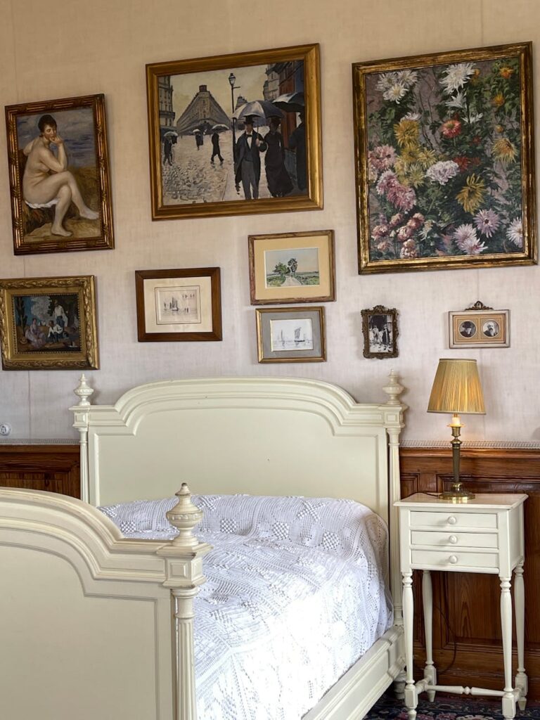 Bedroom Wall Decor Ideas for Every Style & Space